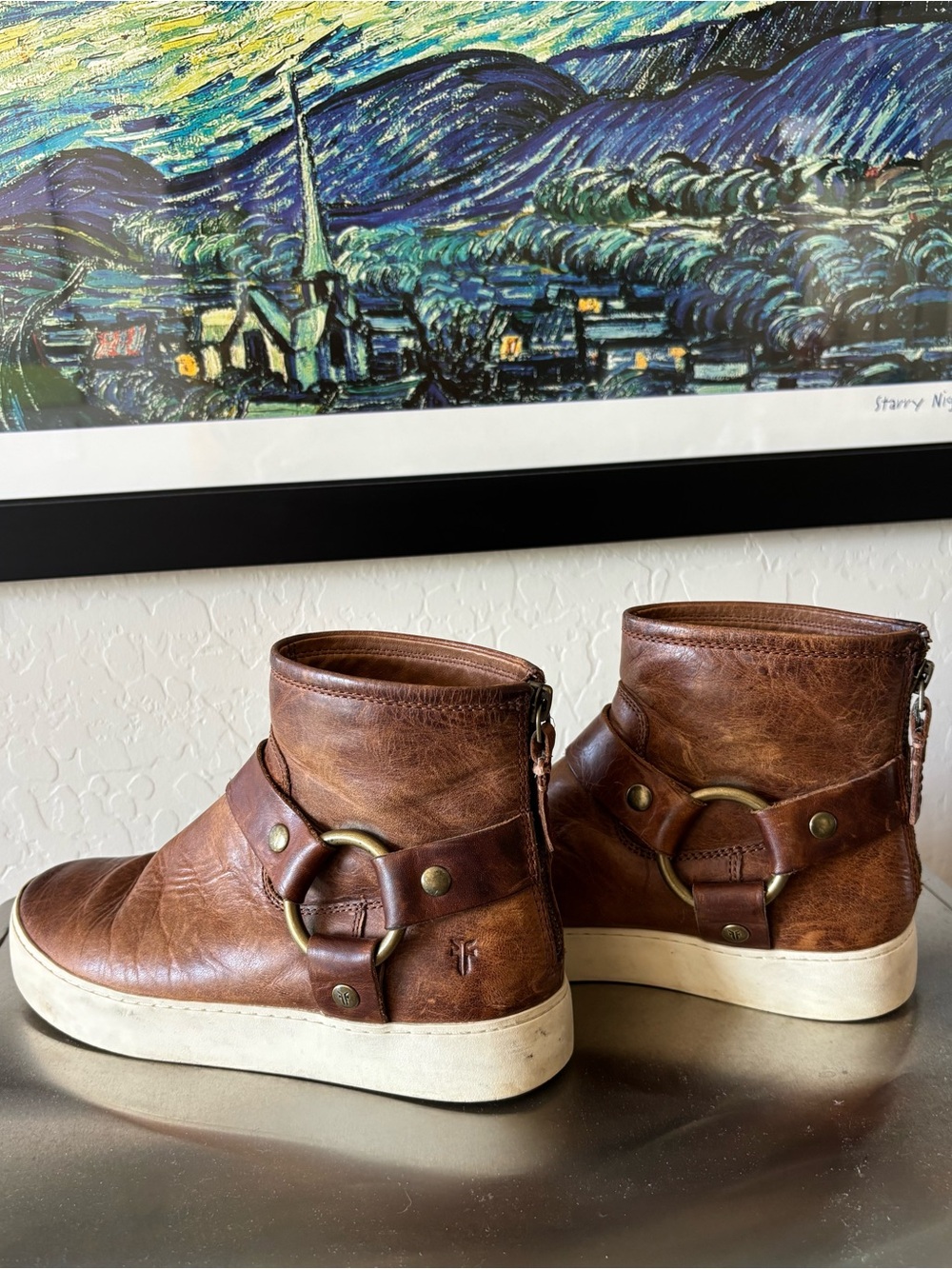 Frye brow leather harness rear zip booties Sz 6